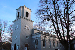Illustration for article titled 14 Gorgeous Wedding Venues in States Where Gay Marriage Is Legal